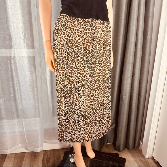Good Heart leopard  pleated fabric  size S - Picture 4 of 13